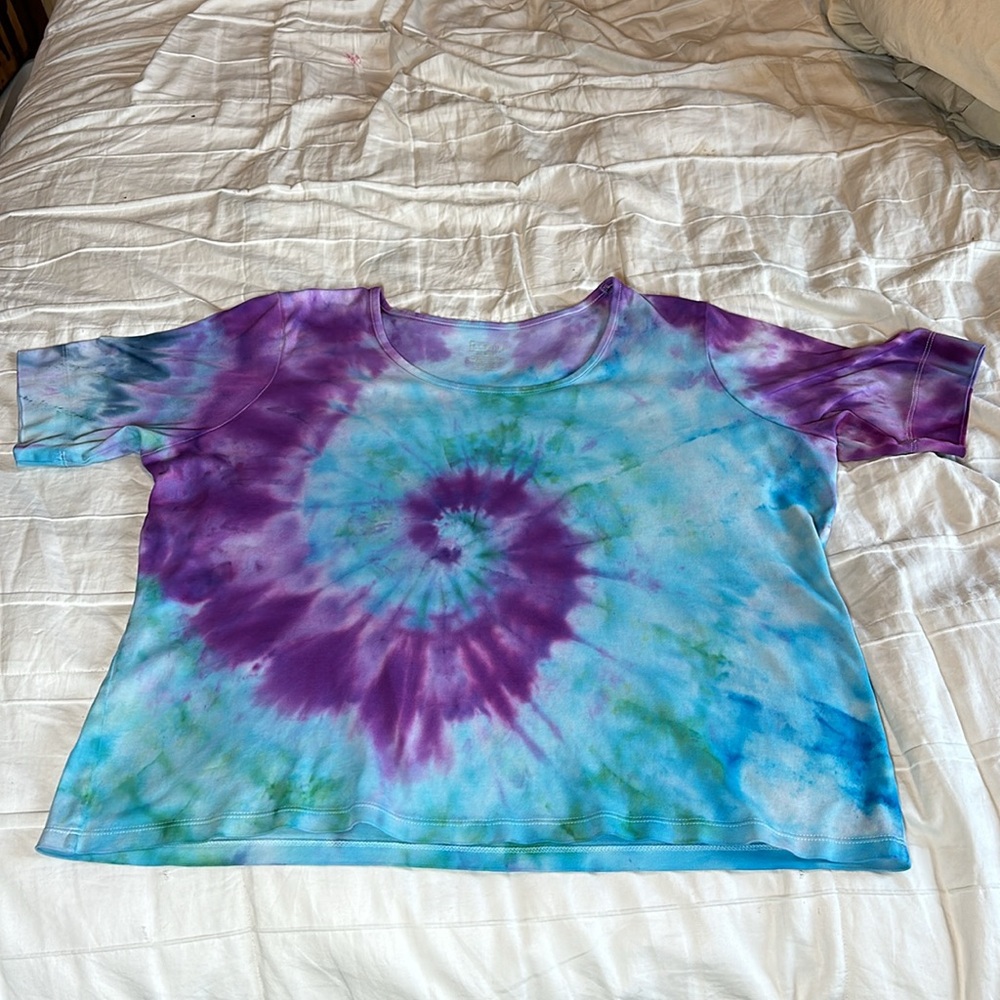 Tye dye t-shirt - Picture 7 of 7